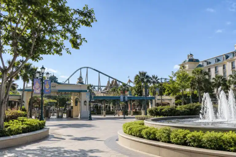 Entrance plaza and fountain at a large amusement park in Hong Kong, QEQI® chemical-free water treatment case study